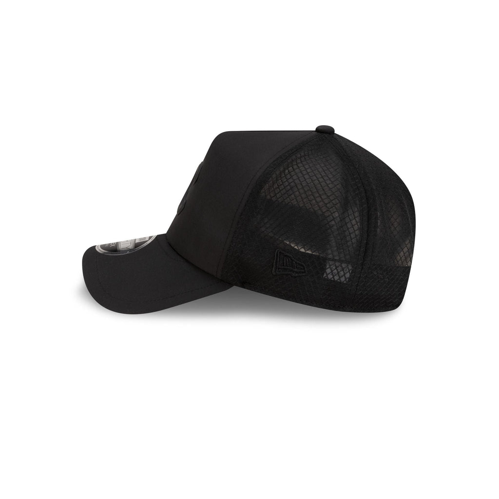Chicago Cubs 2026 Batting Practice Black 9FORTY APEX Trucker Hat
