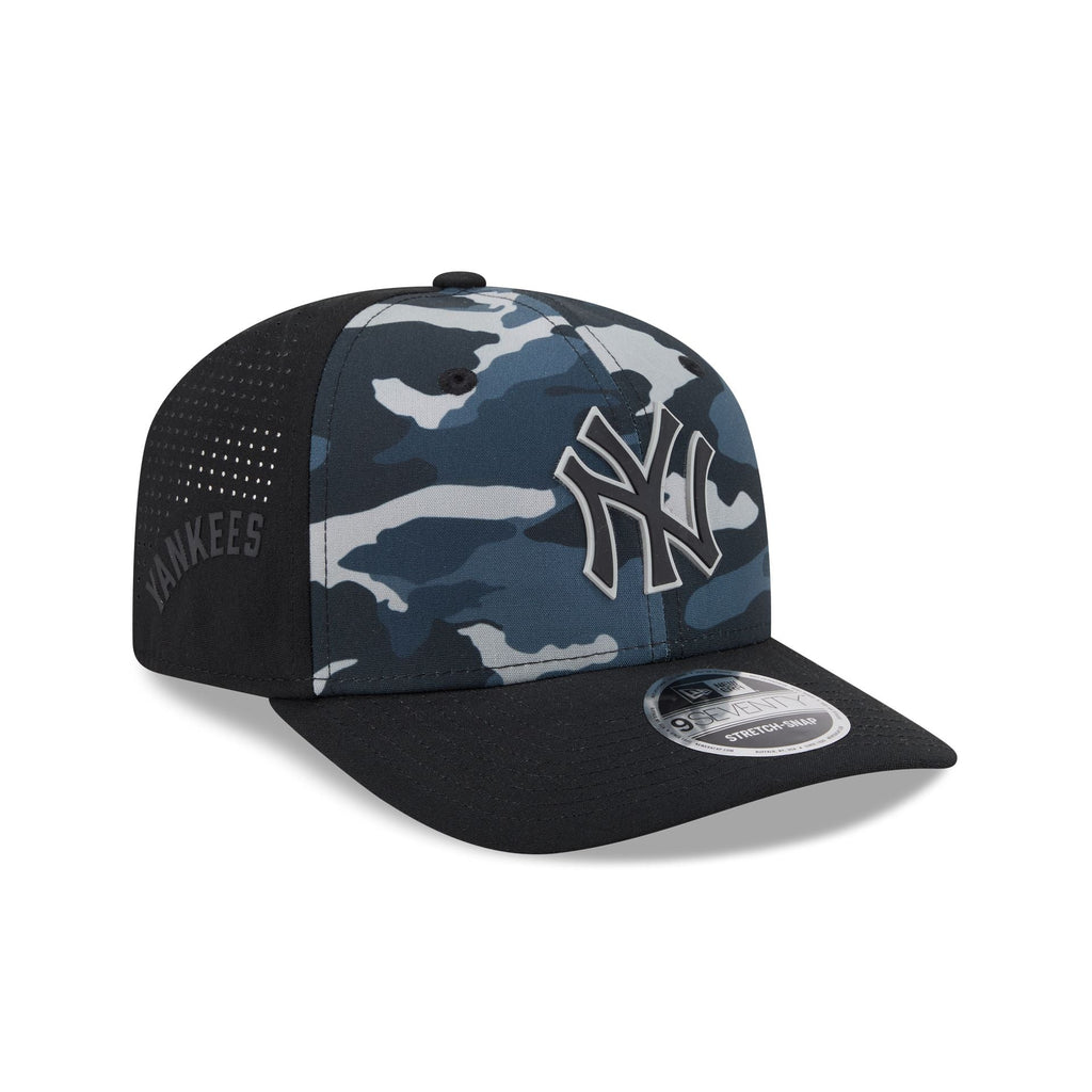 New York Yankees Black Camo Performance 9SEVENTY Stretch-Snap Hat